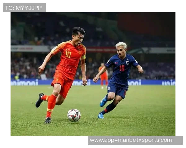 泰国队换人出现意外情况裁判与中国队共同调解纷争