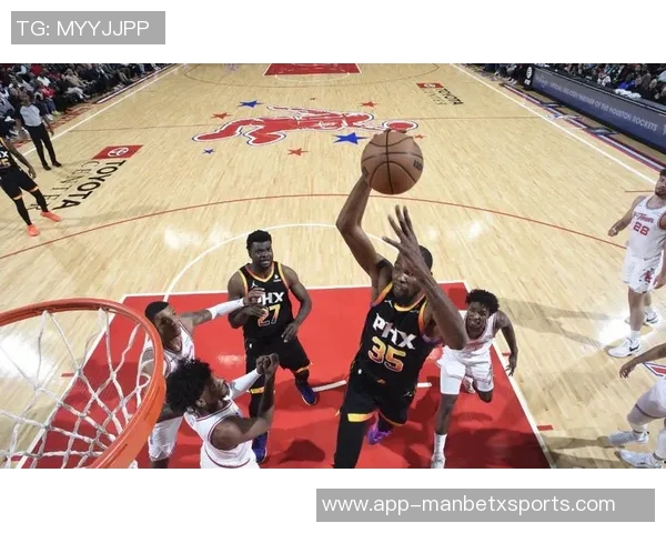 小卡半场强势表现单打得分12分4板3断全力防守杜兰特