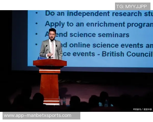 里德赞麦丹逐渐找到比赛节奏在场上充分展现个人影响力与自信