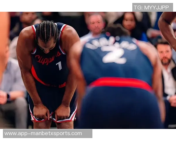 快船主场对阵黄蜂伦纳德脚踝伤势成比赛悬念